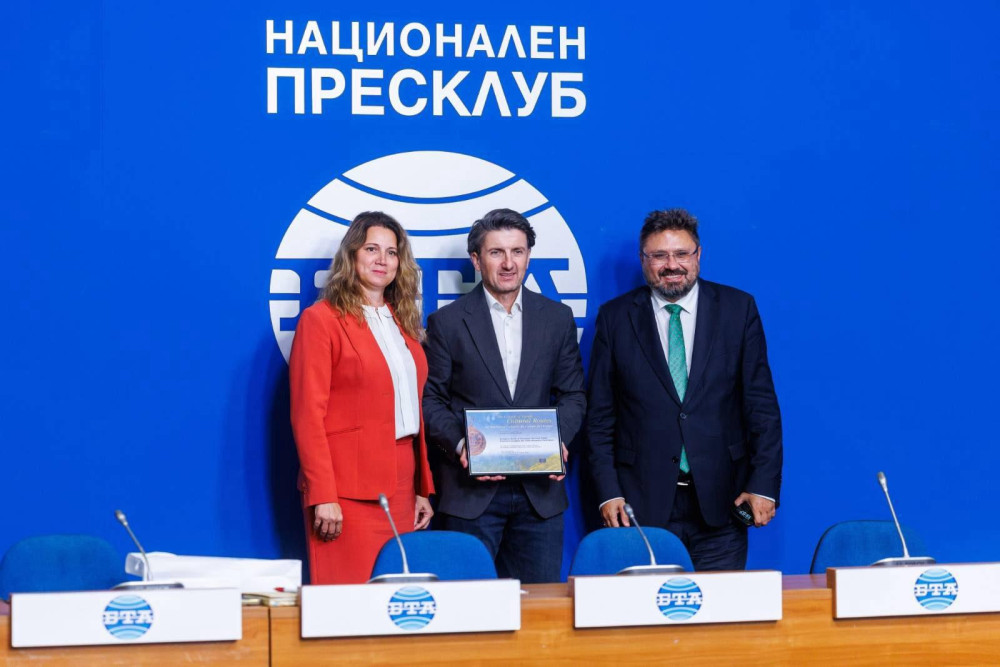 вестник, новини, анализи, коментари, хороскоп, изbрано съдържание, българия, света, видео, фотографии, най-новото, най-важното, днес, бизнес, истории, политика, наука, технологии, mедии, инцидент, произшествиe, съдебна, любопитно, звезди, мнения, интервю, разследванe, информация, спорт, здраве, забавнo, времето, справочник, оживление